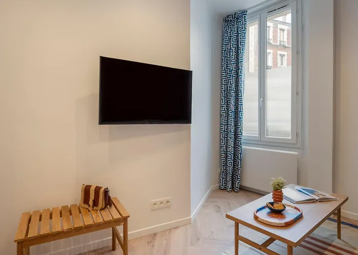 Lejlighed New Mediterranean-style T2 -greater Paris District