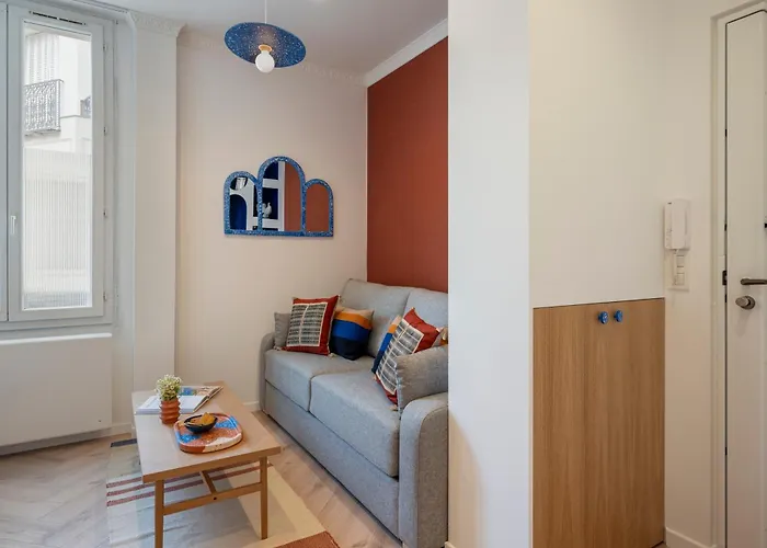 Lejlighed New Mediterranean-style T2 -greater Paris District Malakoff