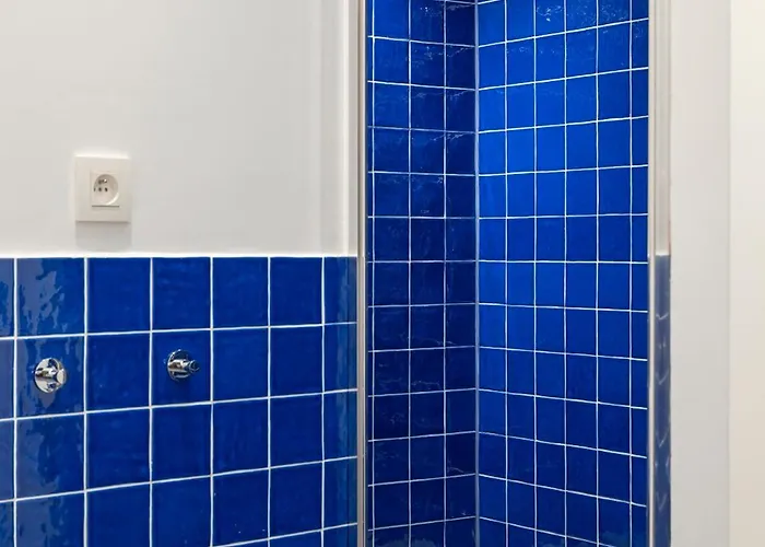 New Mediterranean-style T2 -greater Paris District Lejlighed *